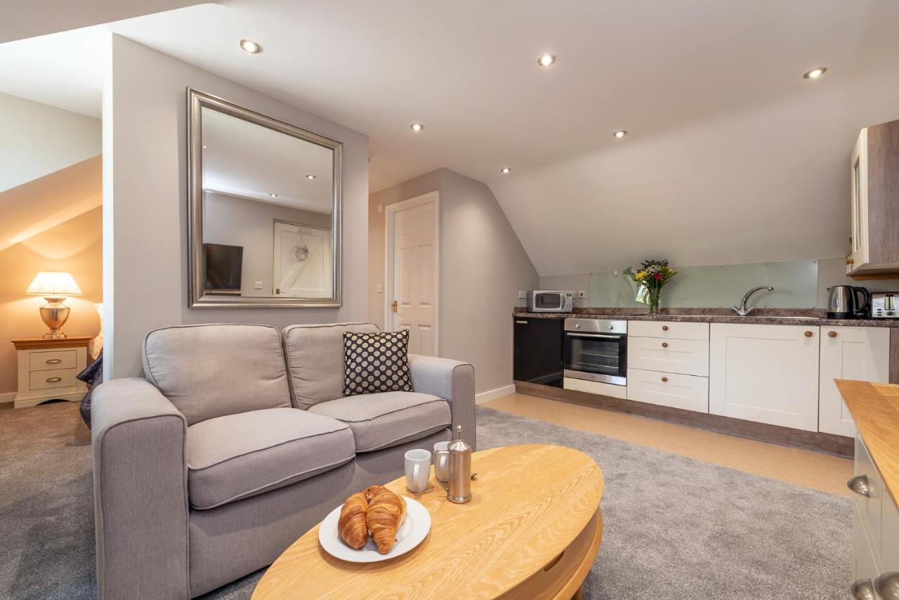 Hamble Retreat Studios And Lodge Warsash Extérieur photo